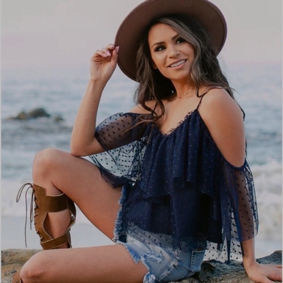 Meet Your Posher - Picture 8 of 10